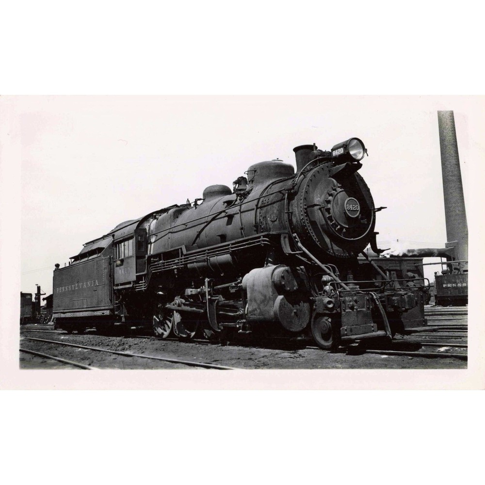 PRR Pennsylvania Railroad 2-8-0 #8420 Steam Locomotive Photo Chicago IL 1946